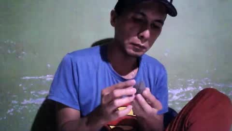 Boy online show from 9, 2, 2025