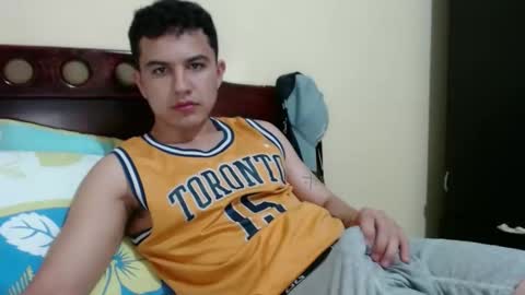 Snapshot of boyfit2023 chatting on 11, 12, 2024 boyfit2023 online show from 11, 12, 2024