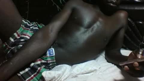 Snapshot of boyguylove chatting on 30, 10, 2025 boyguylove online show from 30, 10, 2025