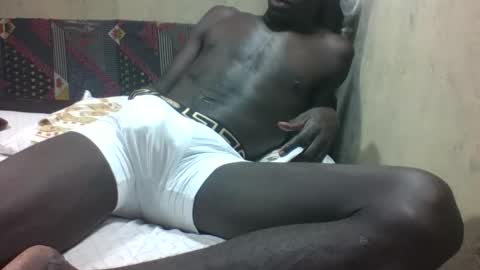 Snapshot of boyguylove chatting on 11, 11, 2025 boyguylove online show from 11, 11, 2025