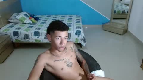 boyhot_sw online show from 14, 2, 2025