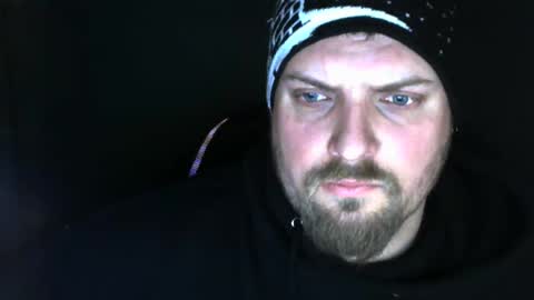 Snapshot of boynextdoooooor chatting on 25, 11, 2025 boynextdoooooor online show from 25, 11, 2025