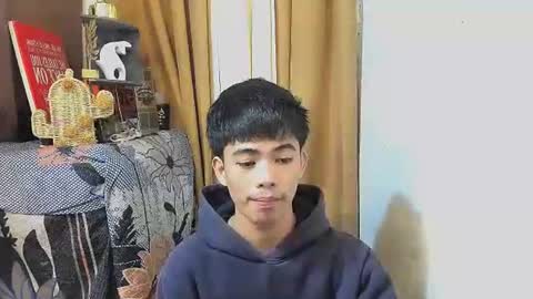 Snapshot of boynextdoor4ux chatting on 25, 7, 2026 HI IM JAMES DONT FORGET GIVE ME THUMBS UP AND JOIN TO MY FANCLUB online show from 25, 7, 2026