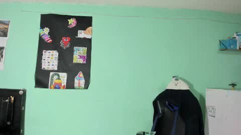 Snapshot of boys4hot_777 chatting on 6, 4, 2026 boys4hot_777 online show from 6, 4, 2026