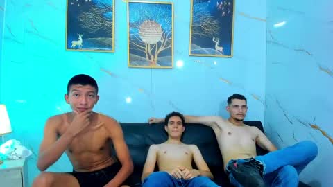 boys_twink69 online show from 1, 5, 2026
