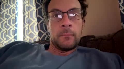 Snapshot of boysetsfire34 chatting on 2, 1, 2025 boysetsfire34 online show from 2, 1, 2025