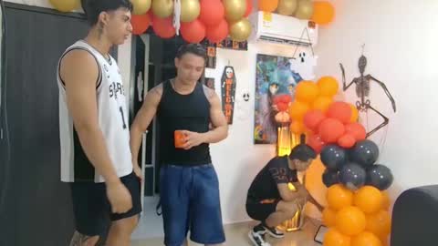 Angelo Mark Fernando Taylor online show from 25, 10, 2025