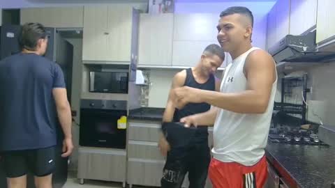 Angelo Mark Fernando Taylor online show from 6, 11, 2025