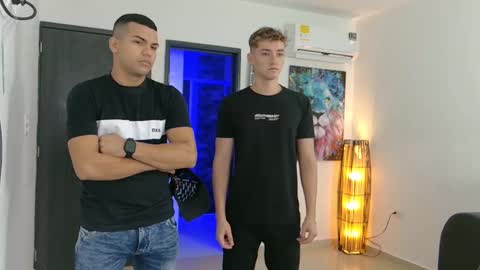 Angelo Mark Fernando Taylor online show from 8, 11, 2025