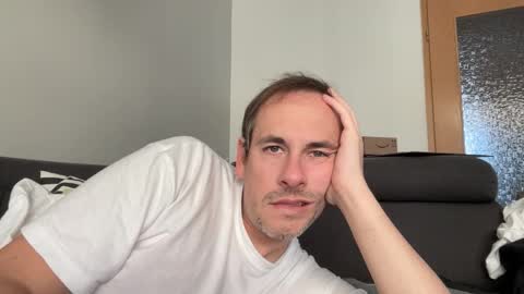 boytoyhh online show from 19, 10, 2025