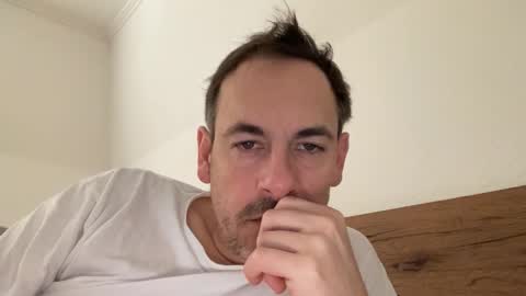 Snapshot of boyslut8 chatting on 18, 2, 2026 boytoyhh online show from 18, 2, 2026