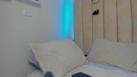 Paul and Max online show from 6, 12, 2024