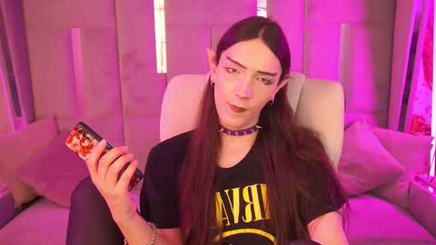 Nova online show from 12, 11, 2025