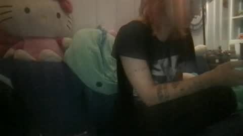 Snapshot of boywithbug chatting on 2, 3, 2025 boywithbug online show from 2, 3, 2025