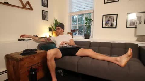 Snapshot of bradbronton chatting on 18, 1, 2026 BradBronton online show from 18, 1, 2026