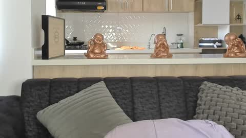 bradleymartin7 online show from 18, 1, 2025