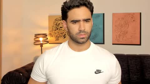 bradleymartin7 online show from 25, 2, 2026