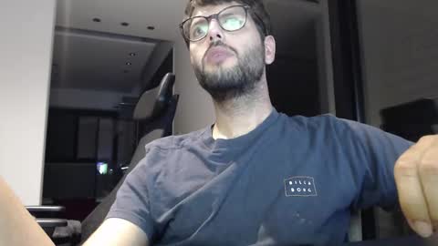 Snapshot of brads91 chatting on 6, 11, 2025 brads online show from 6, 11, 2025