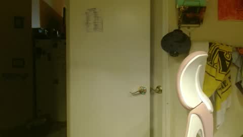 i am a naughty jedi knight online show from 10, 4, 2026