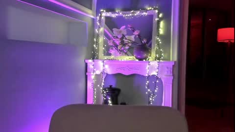 Snapshot of braingirl chatting on 19, 4, 2026 I see you X-twitter its braingirl online show from 19, 4, 2026