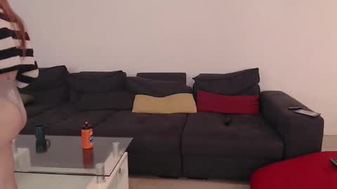 Nick and Molly online show from 4, 11, 2025