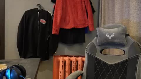 Snapshot of brandamatteson chatting on 16, 11, 2025 Alice online show from 16, 11, 2025