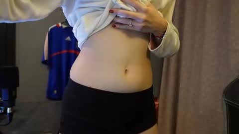 Snapshot of brandamatteson chatting on 18, 11, 2025 Alice online show from 18, 11, 2025