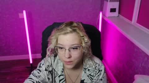 Belle  online show from 5, 1, 2025