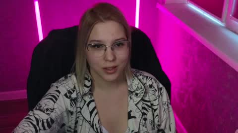 Belle  online show from 20, 1, 2025