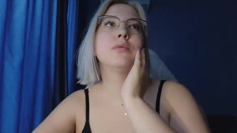 Belle  online show from 29, 9, 2025