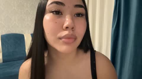 Aypril   online show from 18, 12, 2025