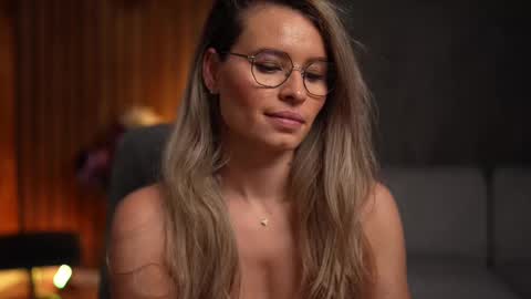 Alex online show from 7, 3, 2025