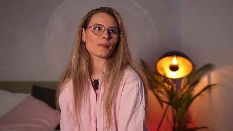 Alex online show from 21, 4, 2026