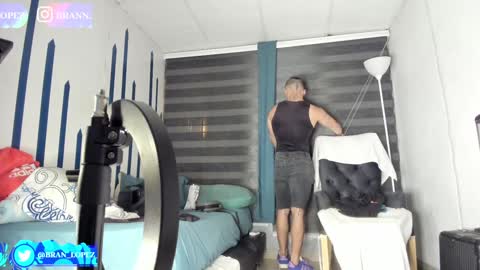 Instagram             twitter BRAN LOPEZ  online show from 7, 2, 2025