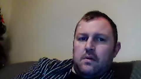 Snapshot of brasso1982 chatting on 24, 12, 2024 willywinker online show from 24, 12, 2024