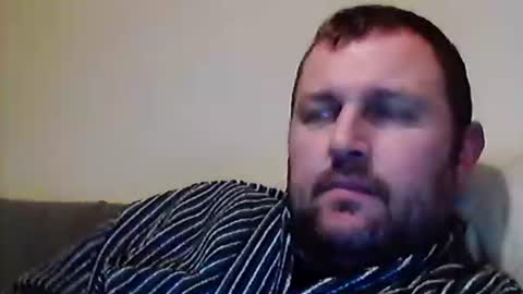 Snapshot of brasso1982 chatting on 4, 1, 2025 willywinker online show from 4, 1, 2025