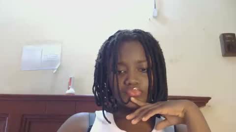 Snapshot of bratzara chatting on 23, 9, 2025 Zara online show from 23, 9, 2025