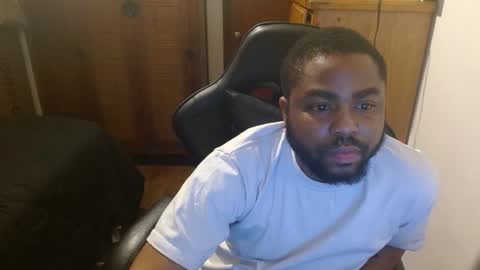 Breadw1nnah online show from 5, 1, 2025