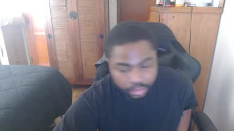 Breadw1nnah online show from 11, 1, 2025