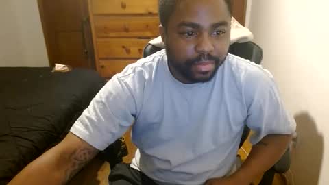 Breadw1nnah online show from 5, 11, 2025