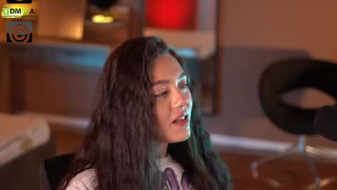 Leah online show from 10, 9, 2025