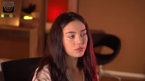 Leah online show from 15, 9, 2025