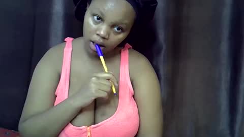 Snapshot of breezyy9 chatting on 4, 5, 2026 Breezy online show from 4, 5, 2026