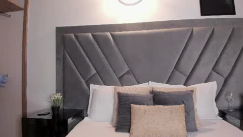 Brenda online show from 8, 6, 2026