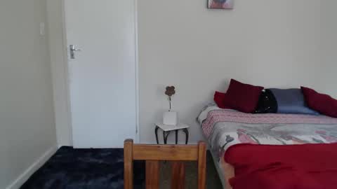 Snapshot of brendansexyboy098754 chatting on 23, 12, 2024 ask me lol online show from 23, 12, 2024