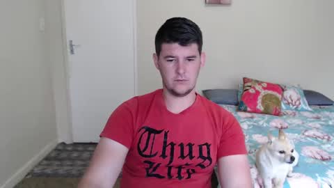 Snapshot of brendansexyboy098754 chatting on 30, 12, 2024 ask me lol online show from 30, 12, 2024