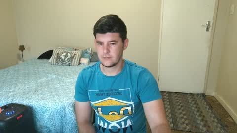 Snapshot of brendansexyboy098754 chatting on 8, 1, 2025 ask me lol online show from 8, 1, 2025