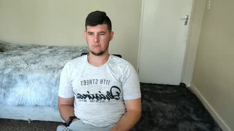 Snapshot of brendansexyboy098754 chatting on 13, 1, 2025 ask me lol online show from 13, 1, 2025