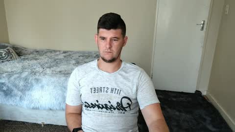 Snapshot of brendansexyboy098754 chatting on 13, 1, 2025 ask me lol online show from 13, 1, 2025