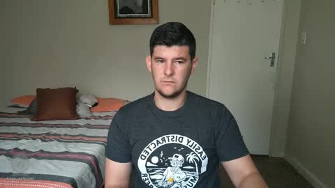 Snapshot of brendansexyboy098754 chatting on 14, 2, 2025 ask me lol online show from 14, 2, 2025